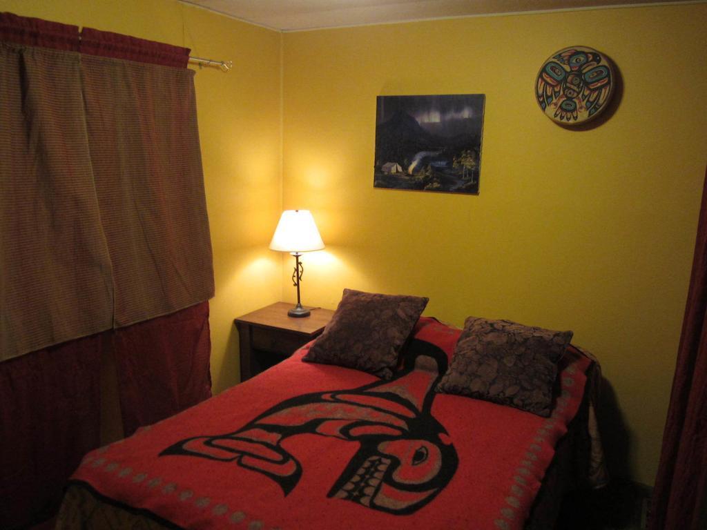 Juneau Guesthouse Room photo