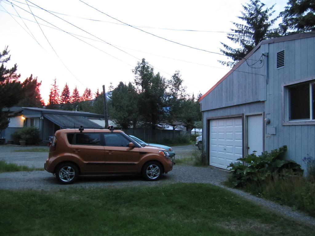 Juneau Guesthouse Exterior photo